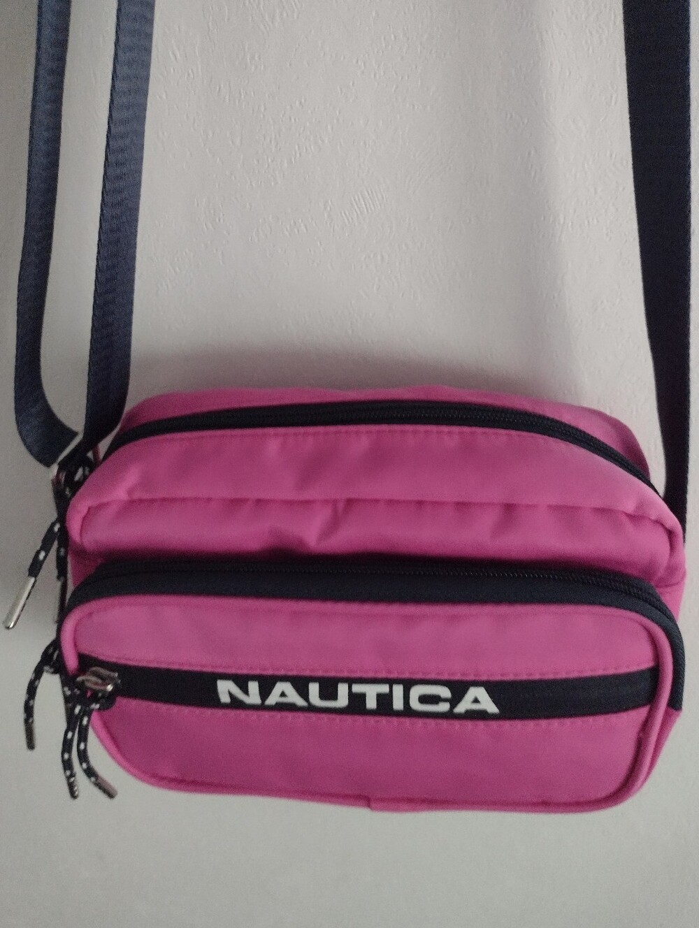 Nautica Handbag - Picture 5 of 7